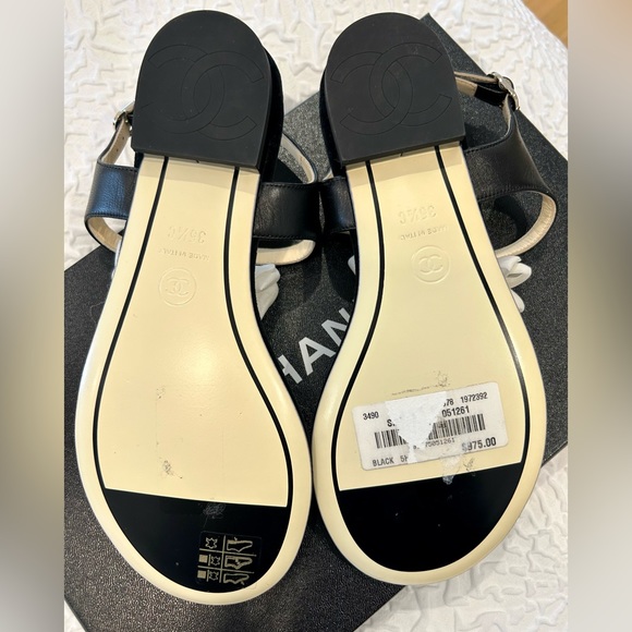 CHANEL Pearl and Bow Sandals Sz 35.5 - Picture 4 of 8